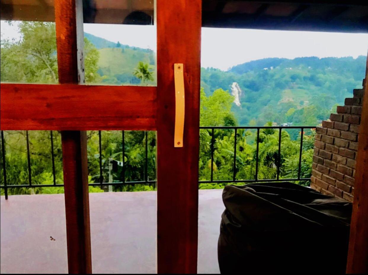 Minthu Homestay Елла Екстер'єр фото